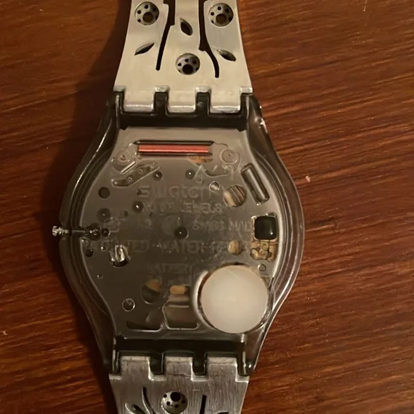 SWATCH Watch - Picture 9 of 9